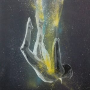 A figura feminina em pose suspensa, pendurada por uma corda feita de jactos e drips de tinta, envolvida por esfumados de cor e luz. A profundidade do fundo preto realça a dinâmica do pigmento de Spray e a pose flectida.
Estado: Indisponível para venda.