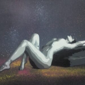 A figura feminina deitada de barriga para cima com as costas apoiadas. O fundo é preto e a composição joga com a luz de contraste. Jactos e gotas de tinta à volta do objecto de apoio dão movimento à tela.